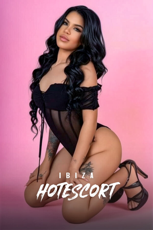 Alyna Top Marina Botafoch escort in Ibiza