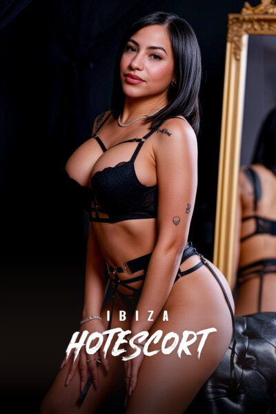 Canela Top Playa d'en Bossa escort in Ibiza
