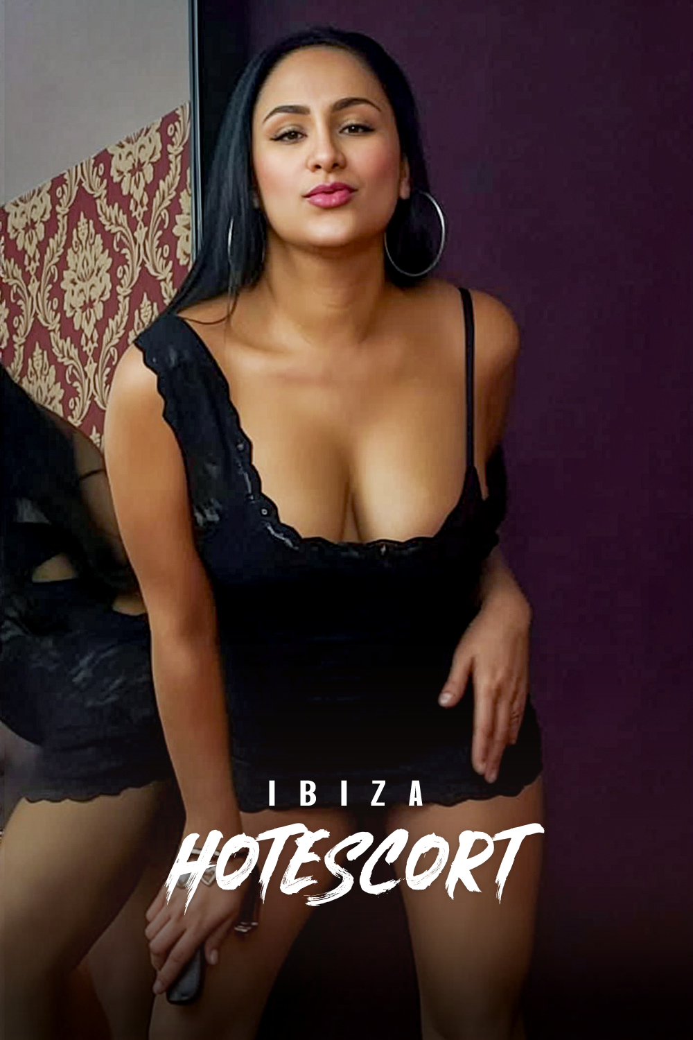 Book Karla for top Playa d'en Bossa escort service