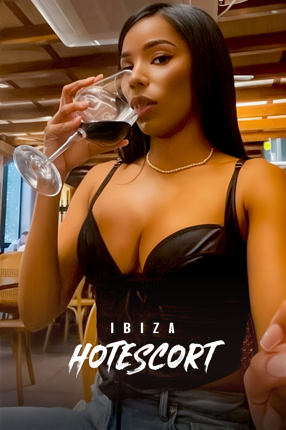 Book Laura for top Ibiza escort service