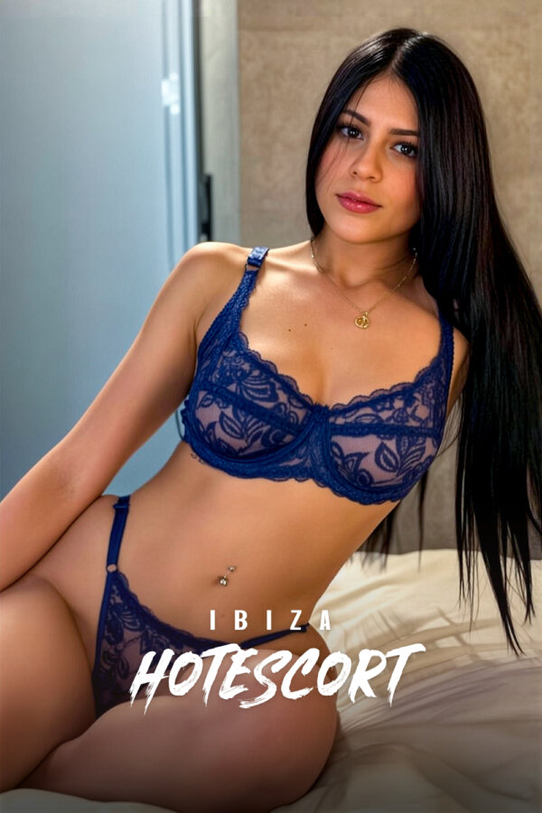 Michi Top Playa d'en Bossa escort in Ibiza