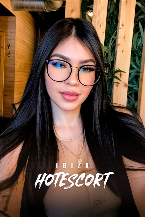 Vanesa Top Playa d'en Bossa escort in Ibiza
