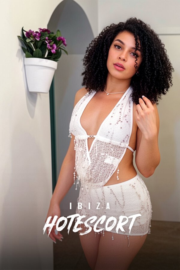 Venus Top Playa d'en Bossa escort in Ibiza