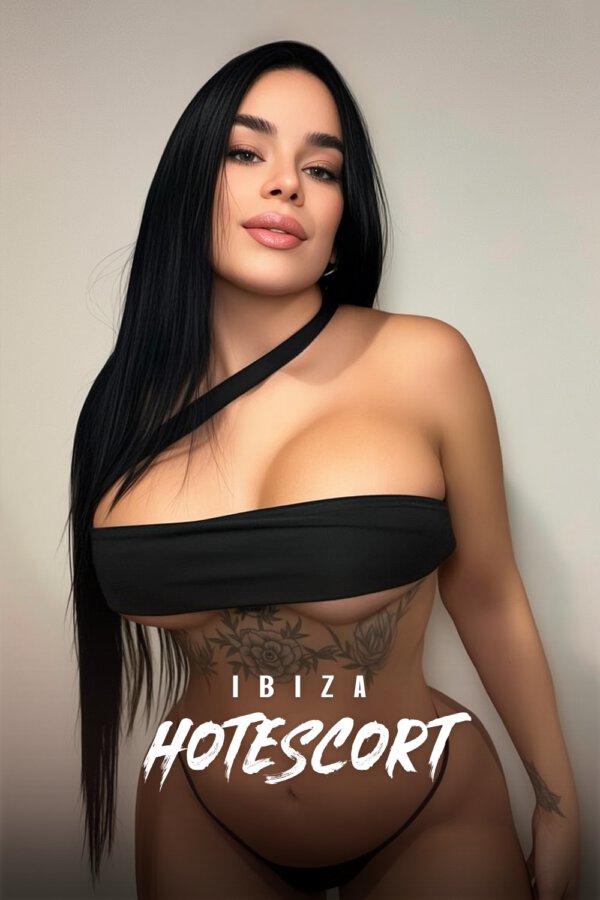 Hot Vicky European brunette escort in Ibiza