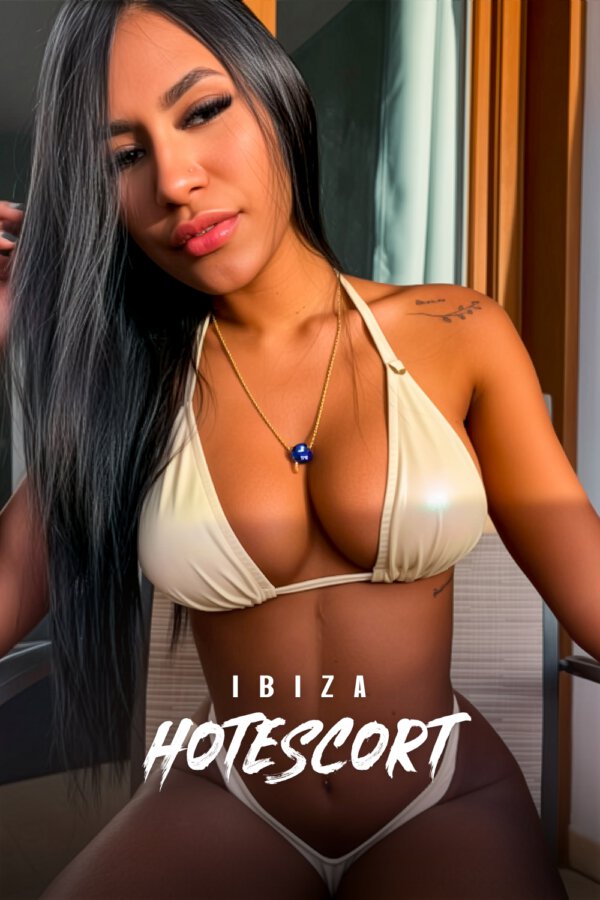 Zoe Top Playa d'en Bossa escort in Ibiza